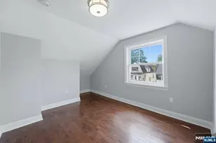 526 Clinton St, East Orange, NJ 07018 - Photo 15