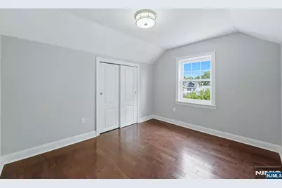 526 Clinton Street, East Orange, NJ 07018 - Photo 17