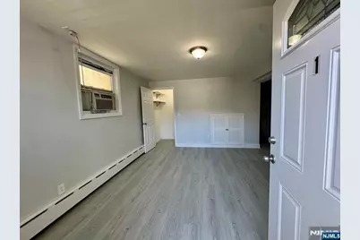 687 Midland Avenue 1 #1, Garfield, NJ 07026 - Photo 3