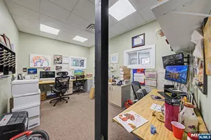 185 Madison Ave D, New Milford, NJ 07646 - Photo 15