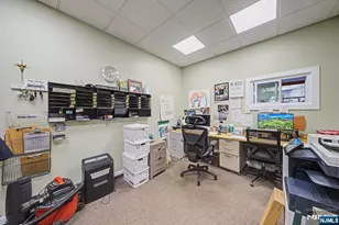 185 Madison Ave D, New Milford, NJ 07646 - Photo 23