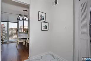 160 Overlook Ave 19D, Hackensack, NJ 07601 - Photo 25