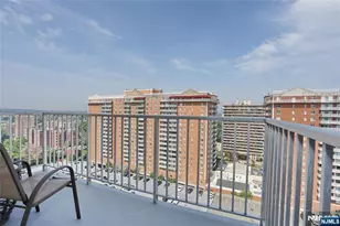 160 Overlook Ave 19D, Hackensack, NJ 07601 - Photo 25