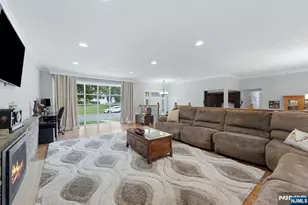 105 Winthrop Rd, Hillsdale, NJ 07642 - Photo 7