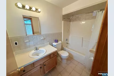 236 Grant Avenue A #A, Cliffside Park, NJ 07010 - Photo 7