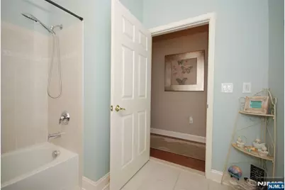 4 Quarry Drive B3 #B3, Woodland Park, NJ 07424 - Photo 21
