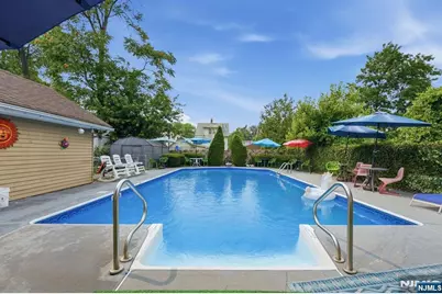 12 Columbus Avenue, Little Ferry, NJ 07643 - Photo 25