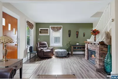 12 Columbus Avenue, Little Ferry, NJ 07643 - Photo 5