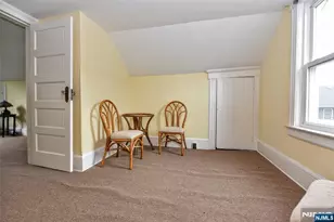 7 Lafayette Pl, Waldwick, NJ 07463 - Photo 17