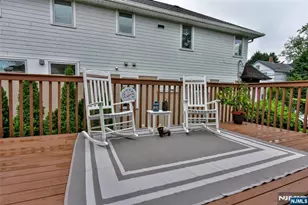 7 Lafayette Pl, Waldwick, NJ 07463 - Photo 29