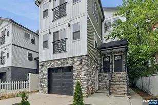 219 S Burnett St, East Orange, NJ 07018 - Photo 3