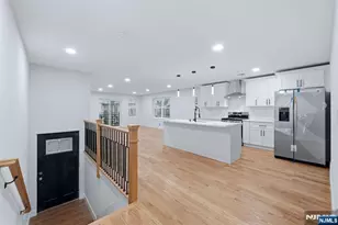 219 S Burnett St, East Orange, NJ 07018 - Photo 21
