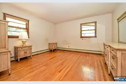 479 Goffle Road, Wyckoff Township, NJ 07481 - Photo 13