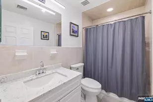 220 Cliff Street B, Cliffside Park, NJ 07010 - Photo 17