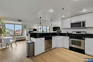 700 1st Street 6H, Hoboken, NJ 07030 - Photo 3