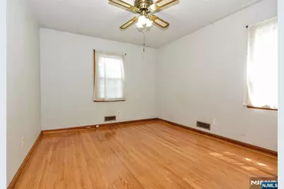 419 Main Avenue, Wood Ridge, NJ 07075 - Photo 13