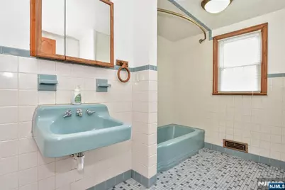 419 Main Avenue, Wood Ridge, NJ 07075 - Photo 23