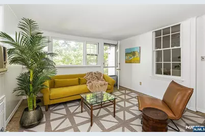 305 Mortimer Avenue, Rutherford, NJ 07070 - Photo 11