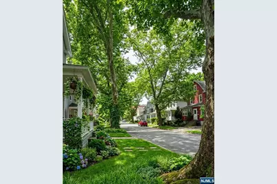 36 Edgewood Road, Glen Ridge, NJ 07028 - Photo 19
