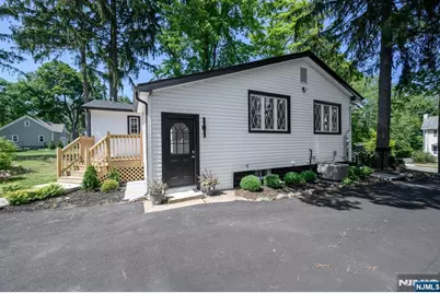 137 Myrtle Avenue, Allendale, NJ 07401 - Photo 41