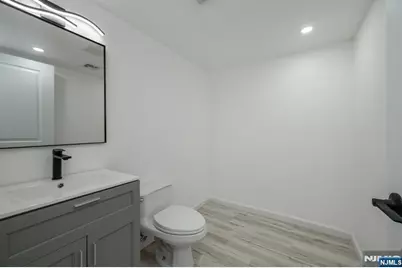 137 Myrtle Avenue, Allendale, NJ 07401 - Photo 33