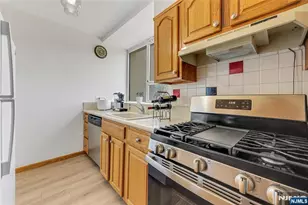 4 Horizon Road 631, Fort Lee, NJ 07024 - Photo 15