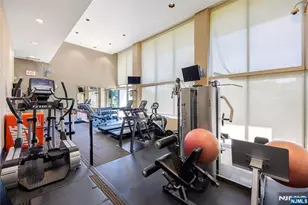 4 Horizon Road 631, Fort Lee, NJ 07024 - Photo 35