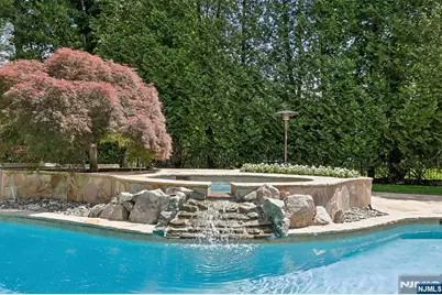 41 Sunflower Drive, Upper Saddle River, NJ 07458 - Photo 43