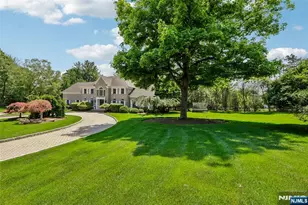 41 Sunflower Dr, Upper Saddle River, NJ 07458 - Photo 47