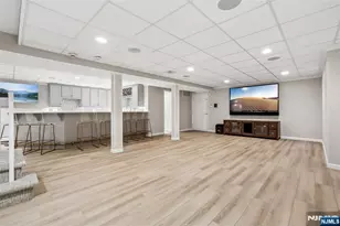 41 Sunflower Dr, Upper Saddle River, NJ 07458 - Photo 39