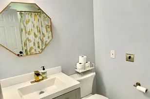 504 Windsor Dr 504, Palisades Park, NJ 07650 - Photo 13