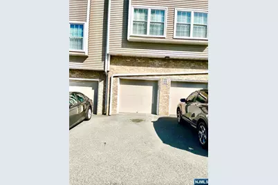 504 Windsor Drive 504 #504, Palisades Park, NJ 07650 - Photo 3