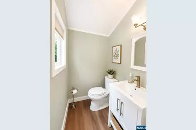 60 Oak Avenue, Tenafly, NJ 07670 - Photo 7