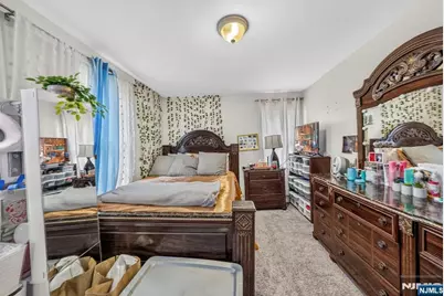 114-116 Peck Avenue, Newark, NJ 07107 - Photo 25