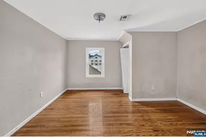 114-116 Peck Avenue, Newark, NJ 07107 - Photo 17