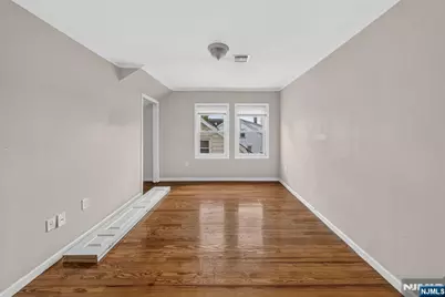 114-116 Peck Avenue, Newark, NJ 07107 - Photo 3