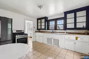 69 Buschmann Ave, Haledon, NJ 07508 - Photo 13
