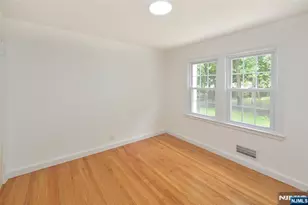 10 Remington Rd, Fair Lawn, NJ 07410 - Photo 11