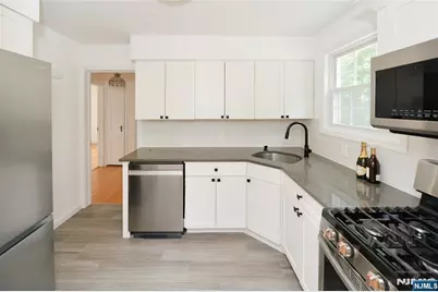 10 Remington Road, Fair Lawn, NJ 07410 - Photo 9