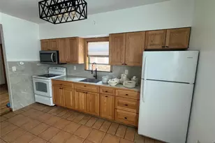 442 Ridge Road 1R, Lyndhurst Township, NJ 07071 - Photo 5