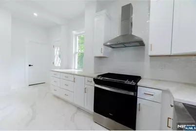 245 Elm Avenue, Bogota, NJ 07603 - Photo 15