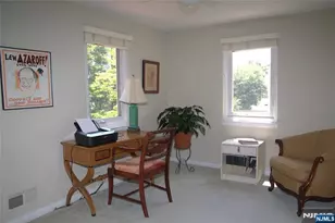745 Sanford St, Teaneck Township, NJ 07666 - Photo 15