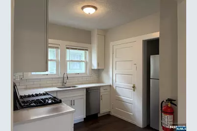 54 Label Street 2 #2, Montclair, NJ 07042 - Photo 9