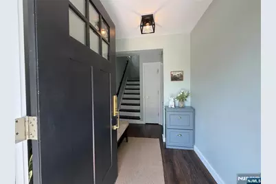 54 Label Street 2 #2, Montclair, NJ 07042 - Photo 3
