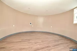 425 Davis Ave, Kearny, NJ 07032 - Photo 9