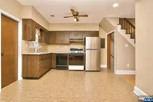 425 Davis Ave, Kearny, NJ 07032 - Photo 7