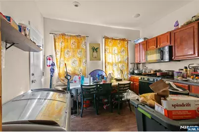 36 Arverne, Irvington, NJ 07111 - Photo 5