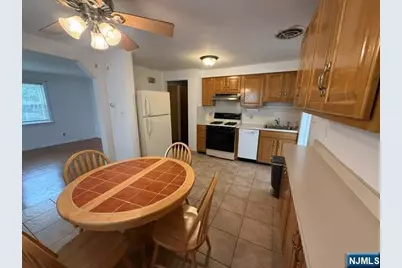 11 Canterbury Avenue, North Arlington, NJ 07031 - Photo 7