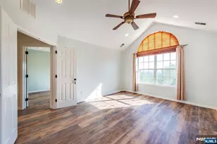 146 Summit Ridge 1406, Pompton Lakes, NJ 07442 - Photo 13
