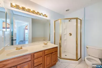 146 Summit Ridge 1406 #1406, Pompton Lakes, NJ 07442 - Photo 15